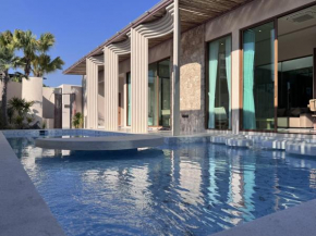 4 bedrooms Luxury Pool Villa Jomtien